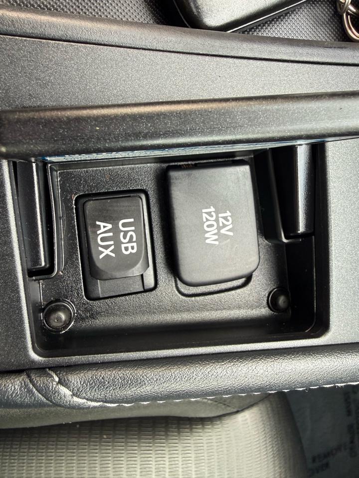 Lexus CT 200h FWD 4dr Hybrid 2011