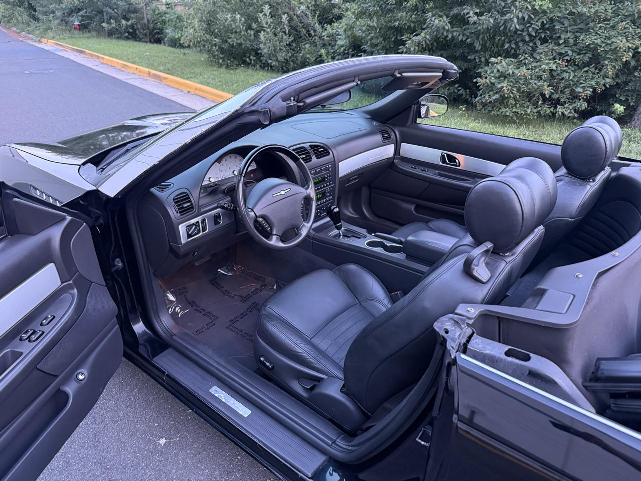 Ford Thunderbird 2dr Conv w/Hardtop Premium 2002