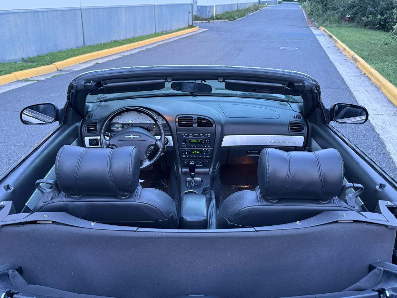 Ford Thunderbird 2dr Conv w/Hardtop Premium 2002