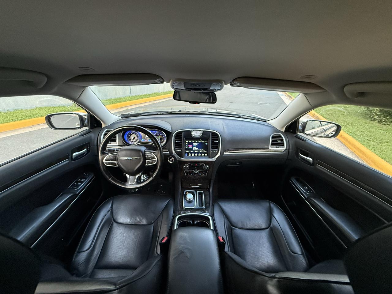 Chrysler 300 Limited RWD 2018