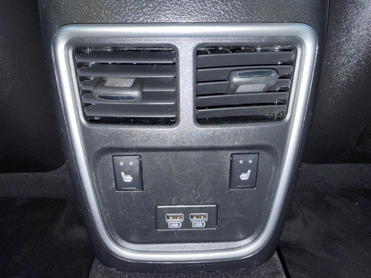 Chrysler 300 Limited RWD 2018
