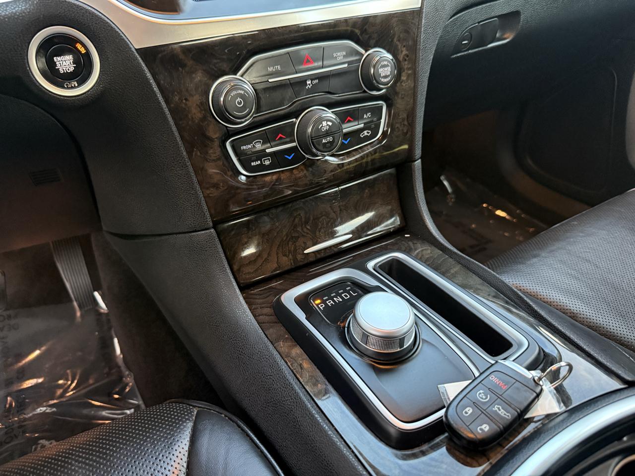 Chrysler 300 Limited RWD 2018