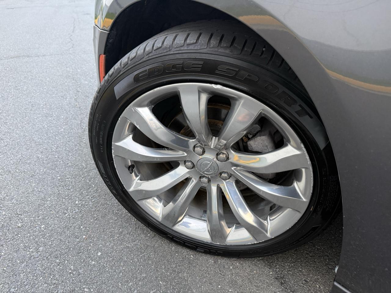 Chrysler 300 Limited RWD 2018