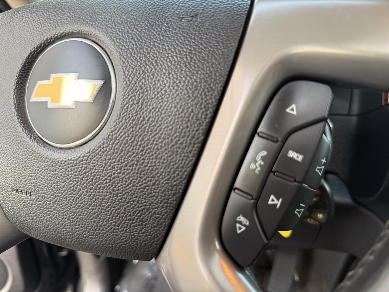 Chevrolet Suburban 4WD 4dr 1500 LTZ 2011