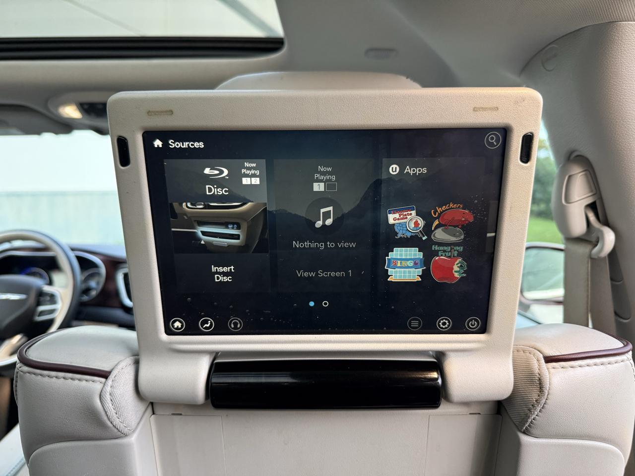 Chrysler Pacifica Limited FWD 2017