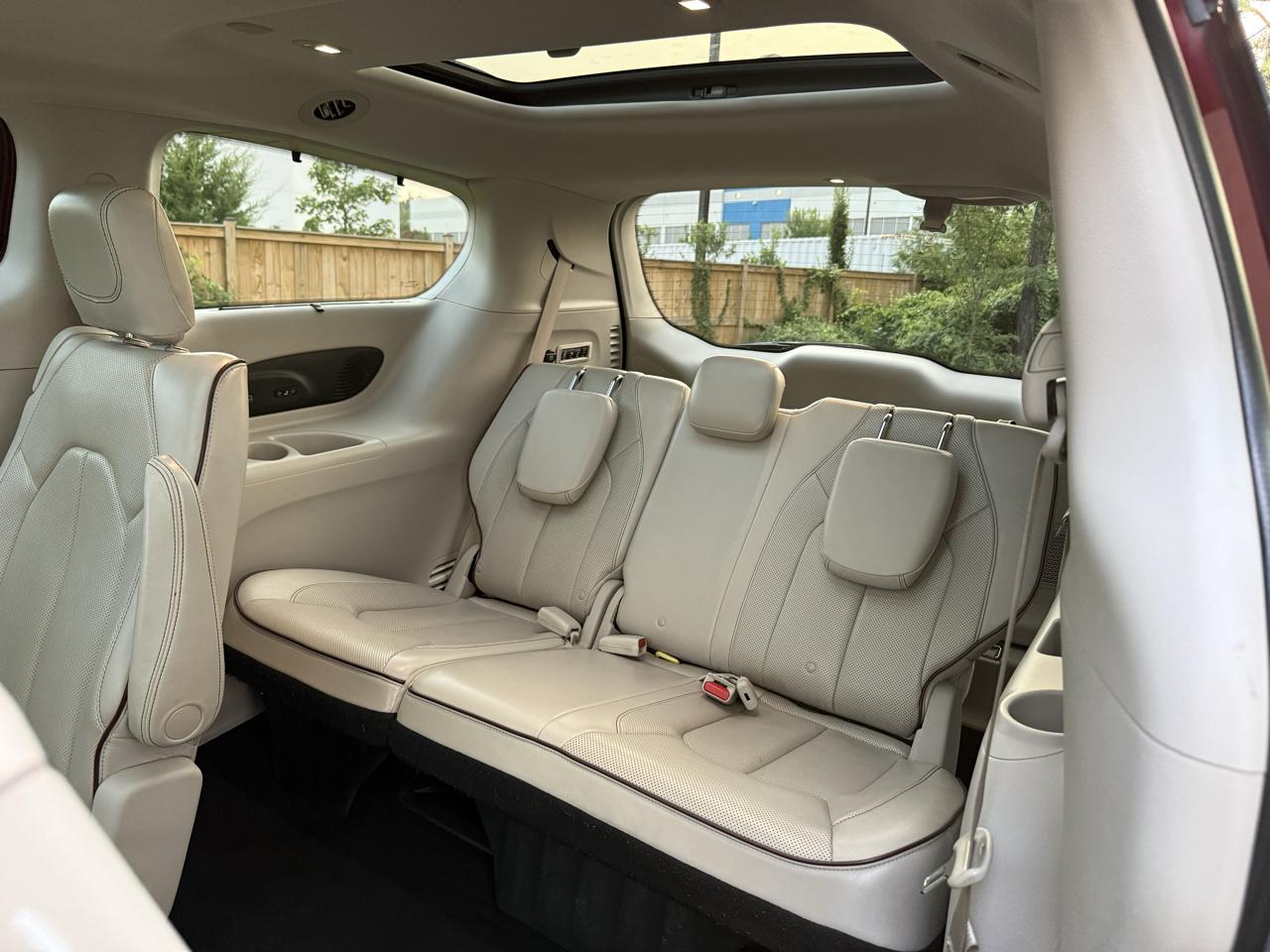Chrysler Pacifica Limited FWD 2017