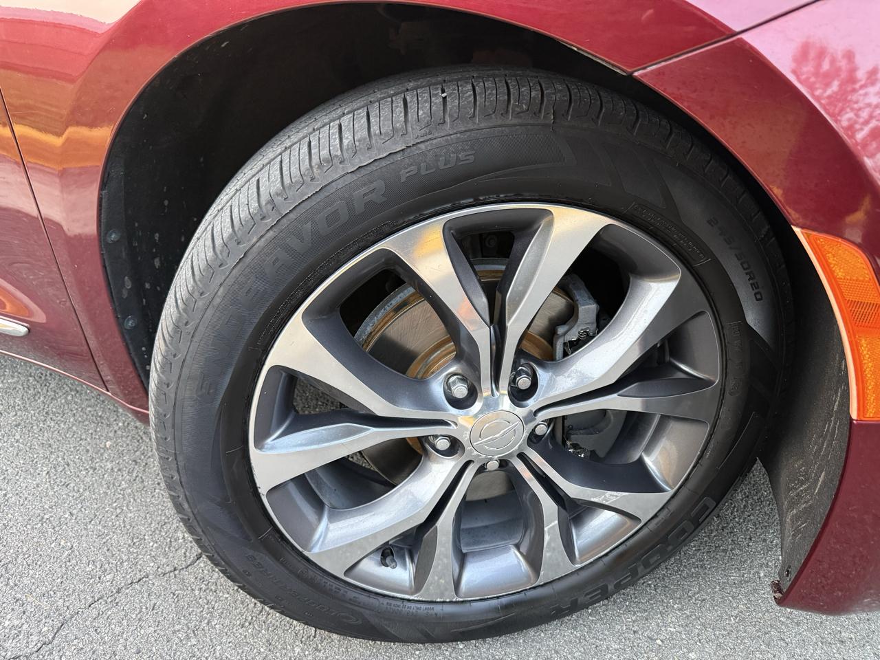 Chrysler Pacifica Limited FWD 2017