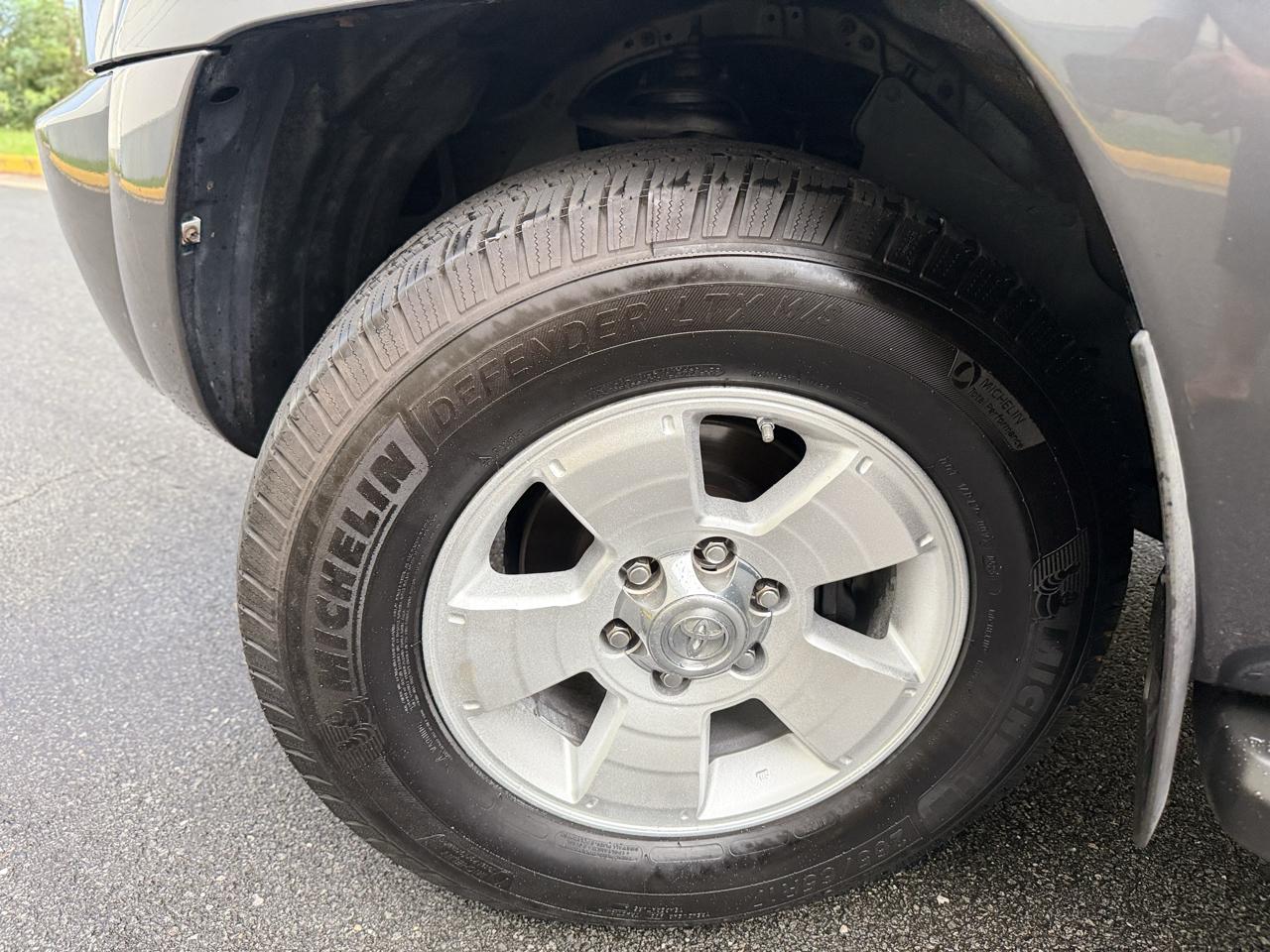 Toyota 4Runner 4dr SR5 V6 Auto 4WD (Natl) 2005
