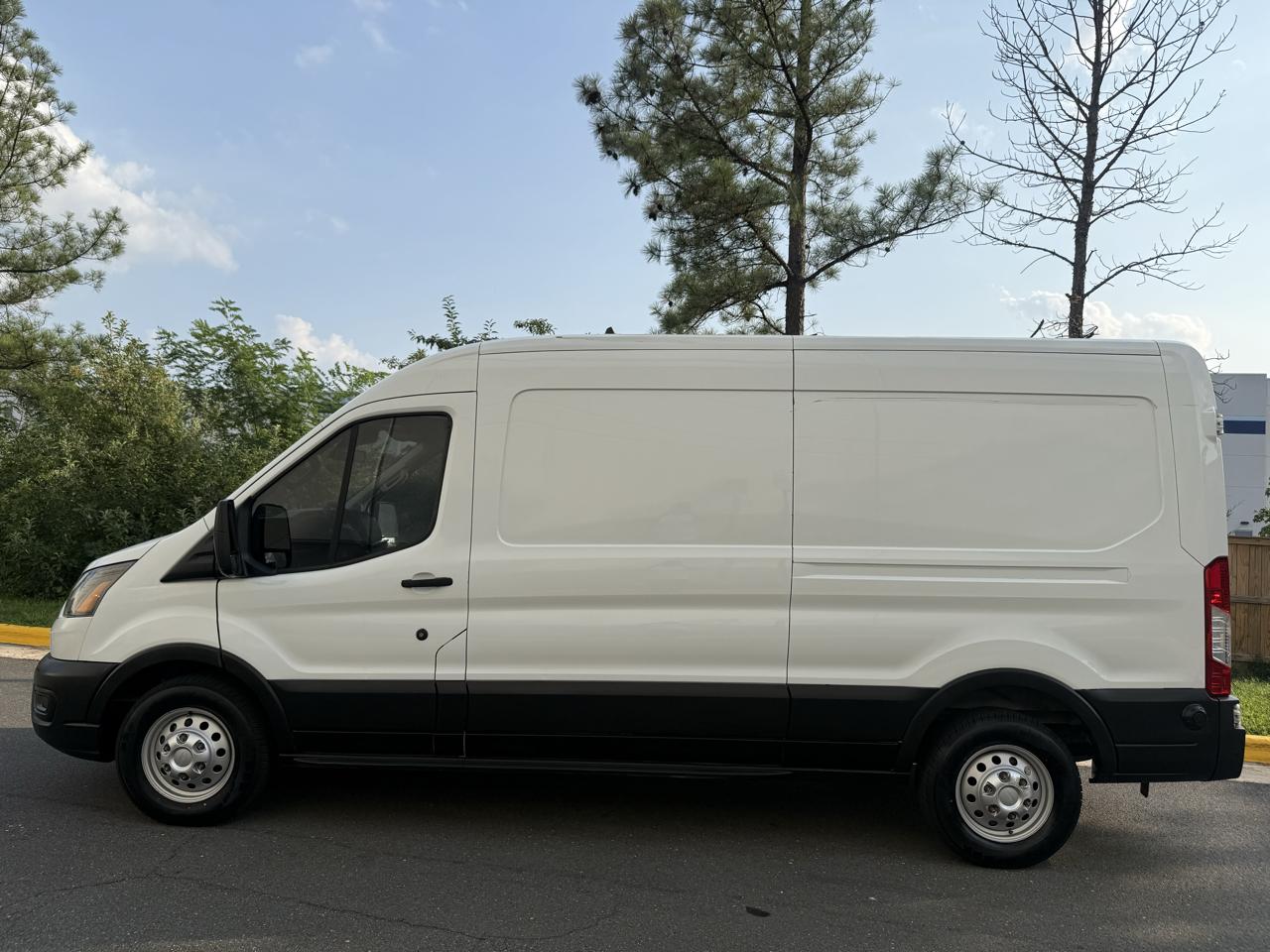 Ford Transit Cargo Van T-250 130" Med Rf 9070 GVWR AWD 2020