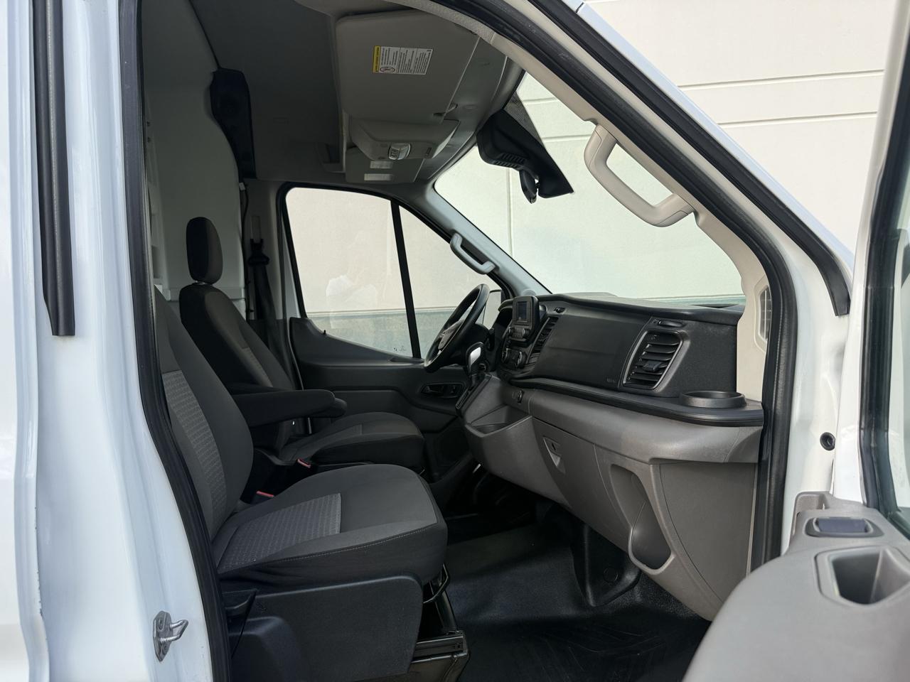 Ford Transit Cargo Van T-250 130" Med Rf 9070 GVWR AWD 2020