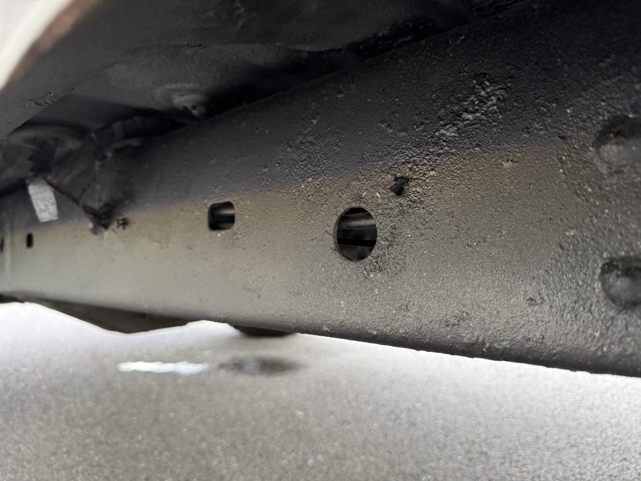 Toyota Tacoma 4WD Access I4 MT (Natl) 2011