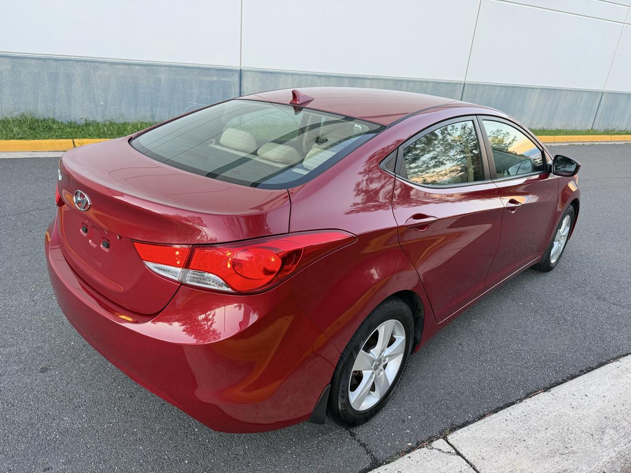 Hyundai Elantra 4dr Sdn Auto GLS PZEV (Ulsan Plant) *Ltd Avail* 2013