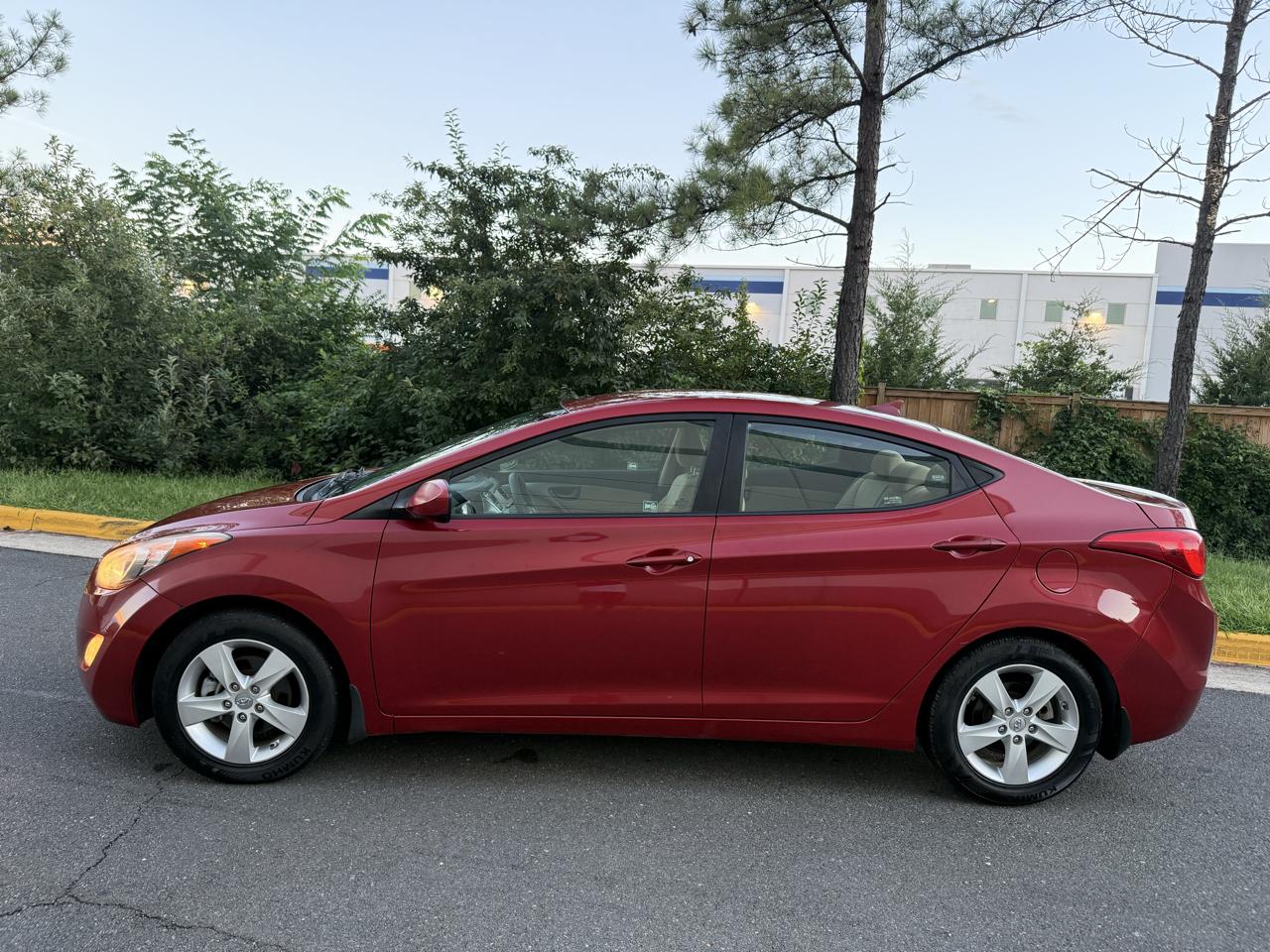 Hyundai Elantra 4dr Sdn Auto GLS PZEV (Ulsan Plant) *Ltd Avail* 2013