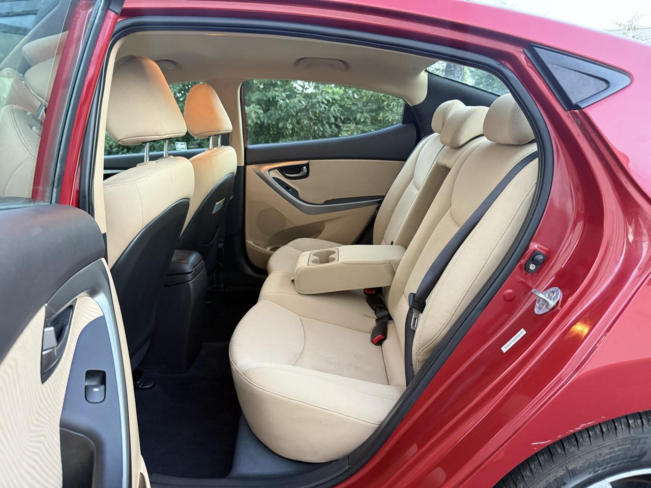 Hyundai Elantra 4dr Sdn Auto GLS PZEV (Ulsan Plant) *Ltd Avail* 2013