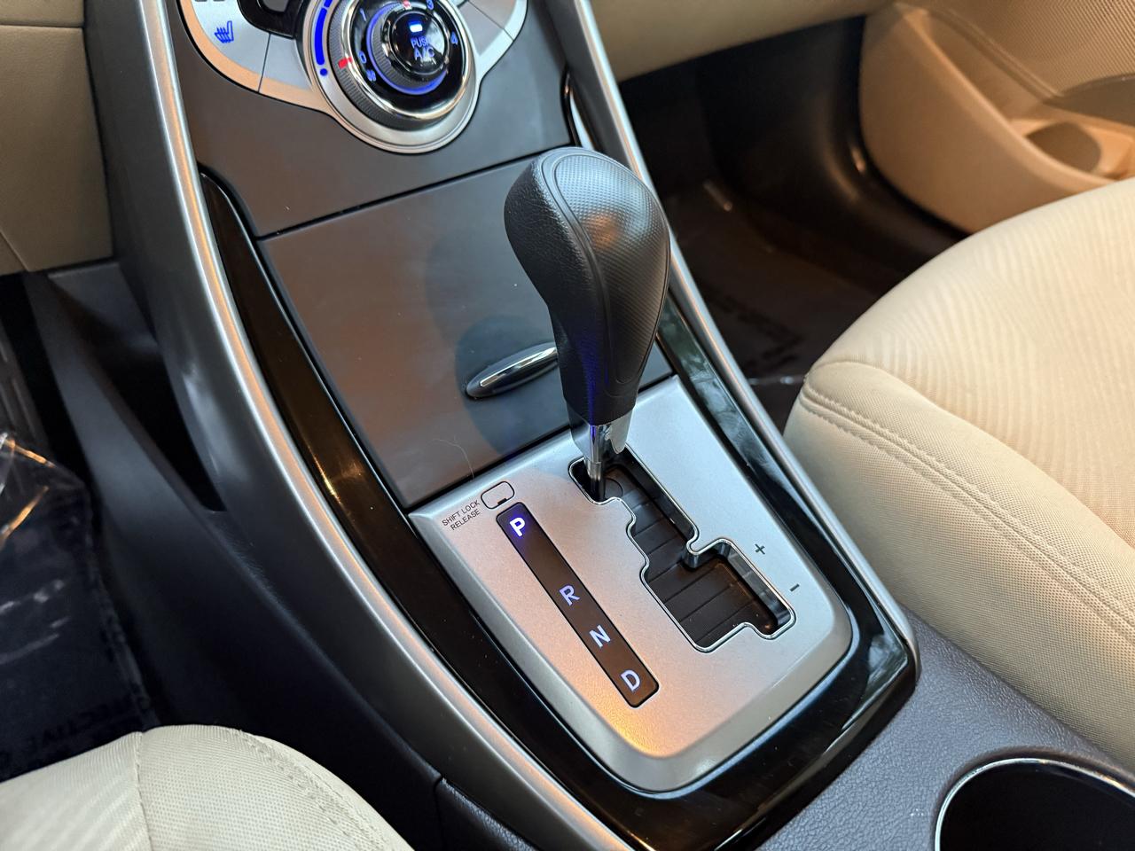 Hyundai Elantra 4dr Sdn Auto GLS PZEV (Ulsan Plant) *Ltd Avail* 2013