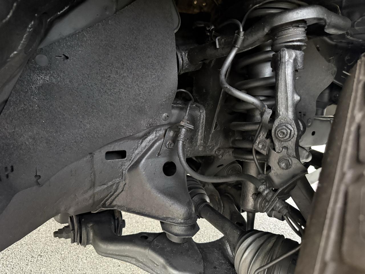 Toyota Tacoma 4WD Double LB V6 AT (Natl) 2010