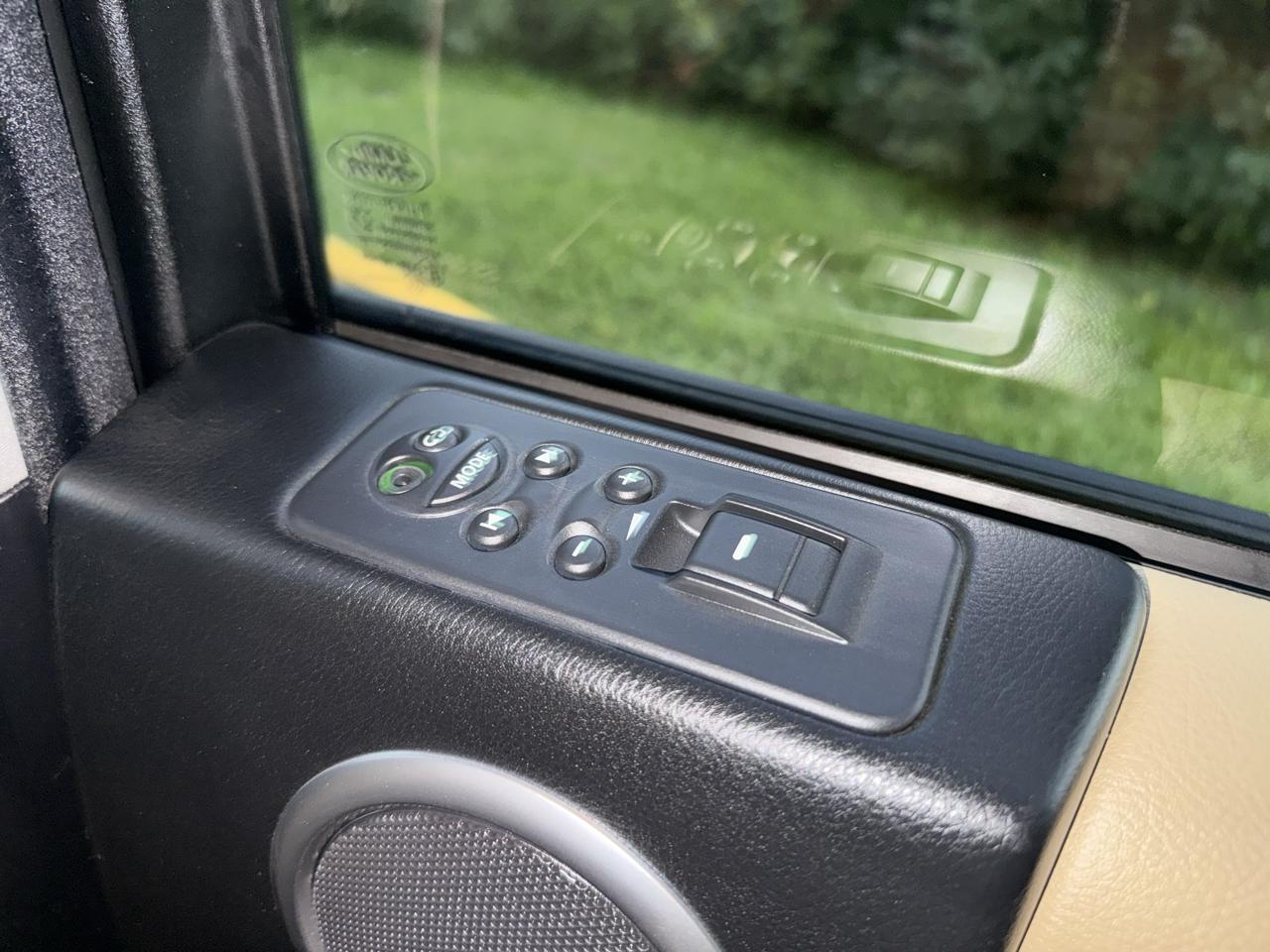 Land Rover LR3 4WD 4dr HSE 2008