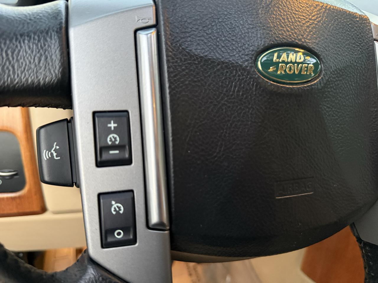 Land Rover LR3 4WD 4dr HSE 2008