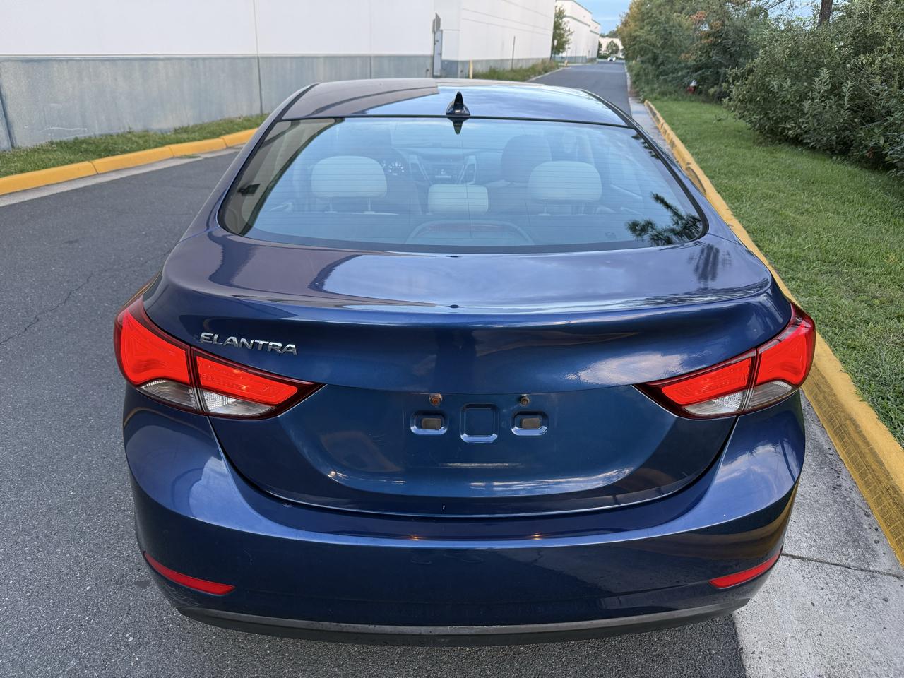 Hyundai Elantra 4dr Sdn Auto SE (Alabama Plant) 2015