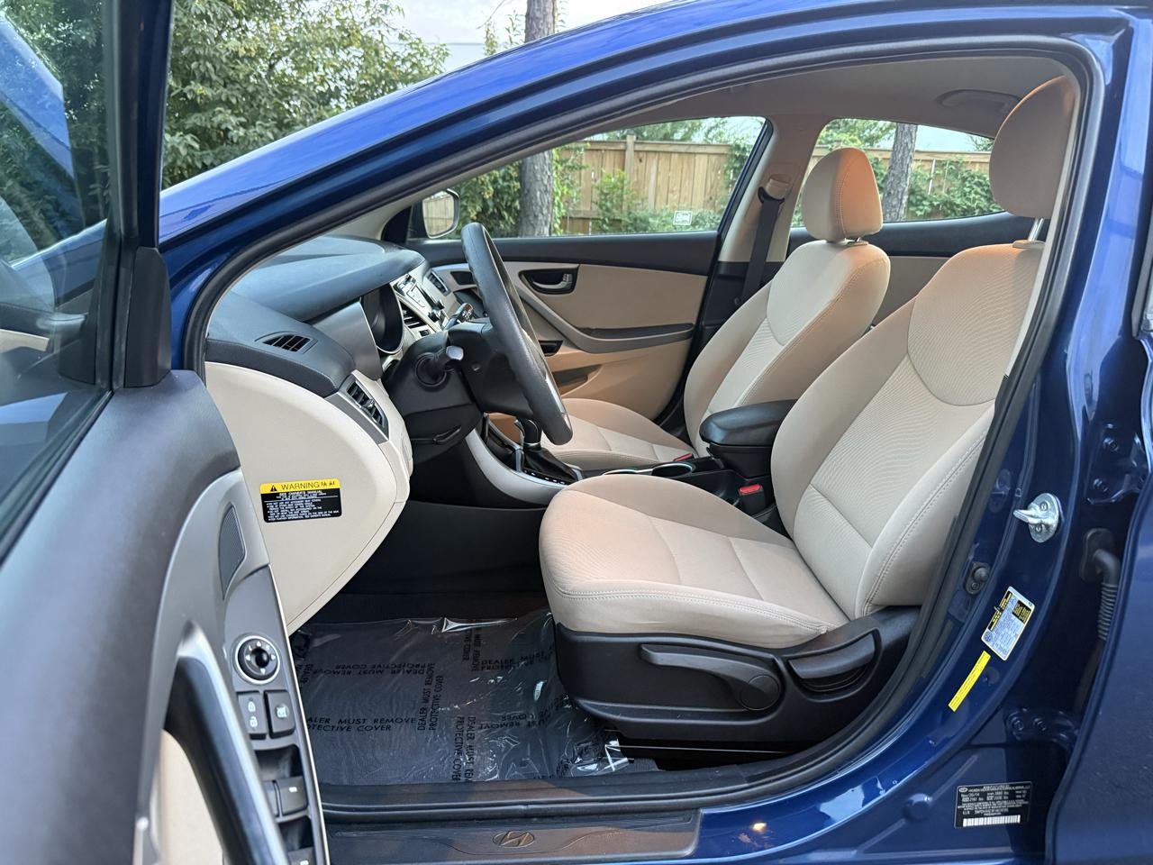 Hyundai Elantra 4dr Sdn Auto SE (Alabama Plant) 2015