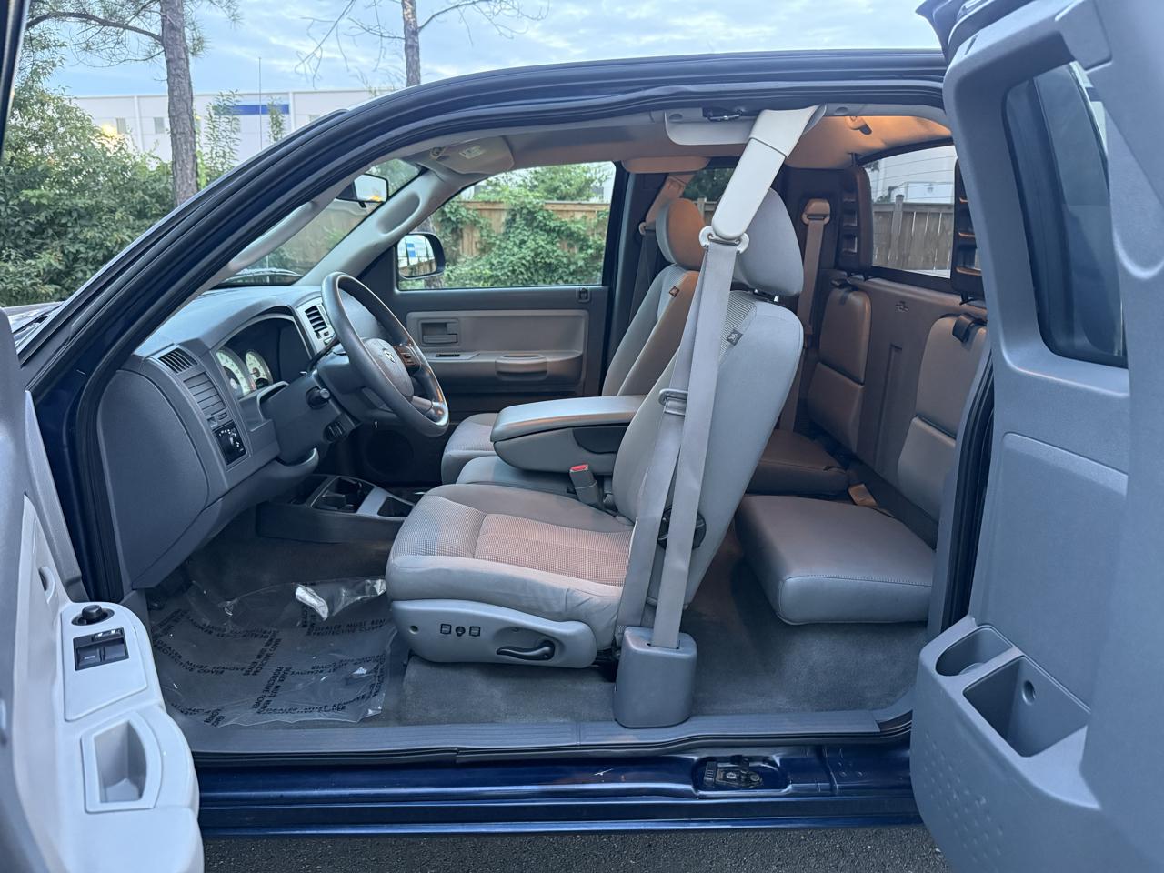 Dodge Dakota 4WD Club Cab 131" SLT 2007