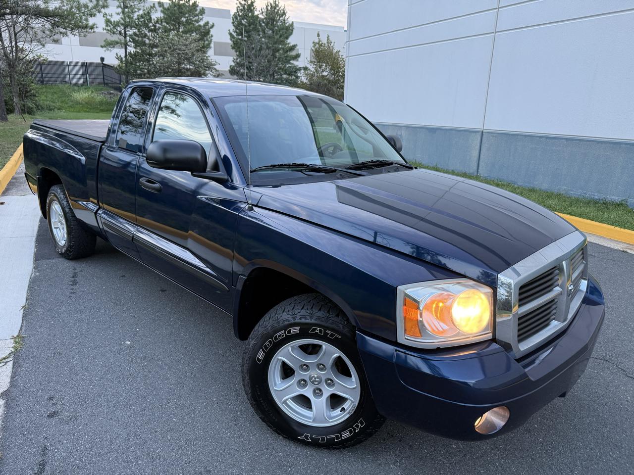 Dodge Dakota 4WD Club Cab 131" SLT 2007