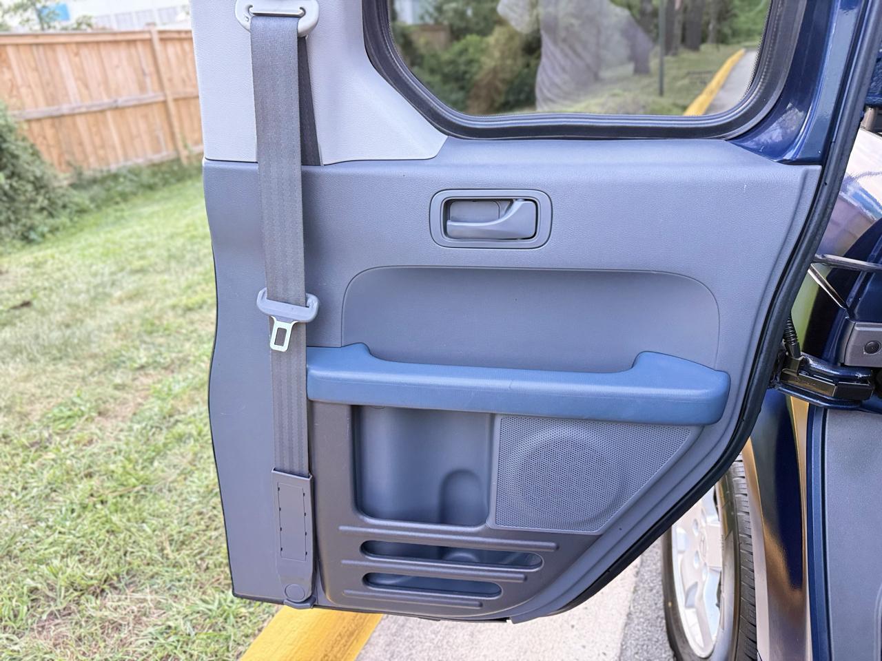 Honda Element 4WD EX Auto w/Side Airbags 2003