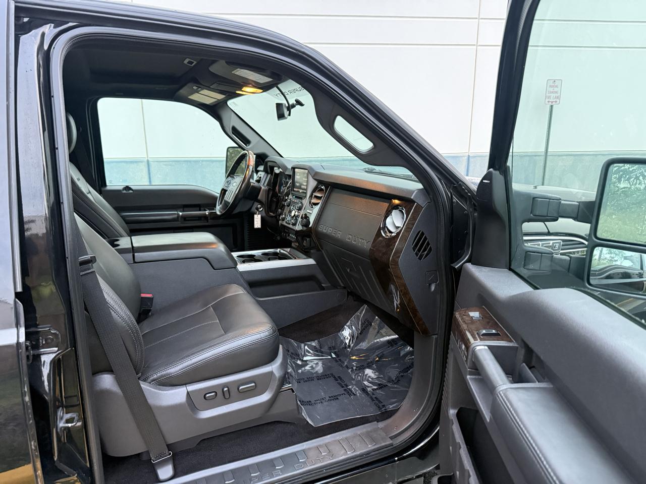 Ford Super Duty F-250 SRW 4WD Crew Cab 156" Platinum 2013