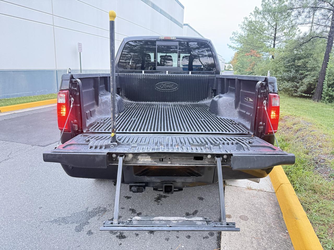 Ford Super Duty F-250 SRW 4WD Crew Cab 156" Platinum 2013