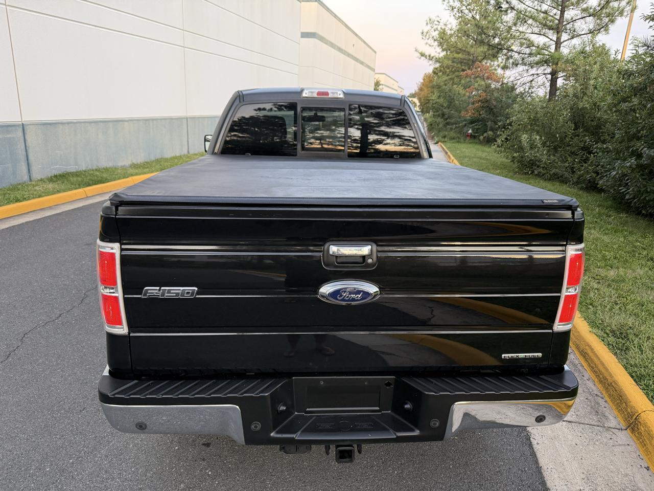 Ford F-150 4WD SuperCab 145" Lariat 2014