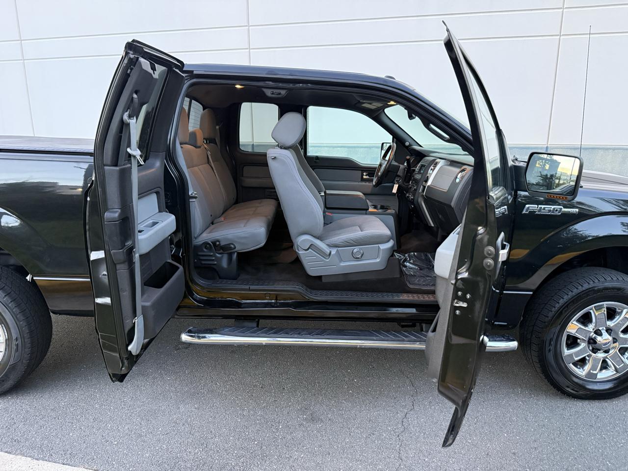 Ford F-150 4WD SuperCab 145" Lariat 2014