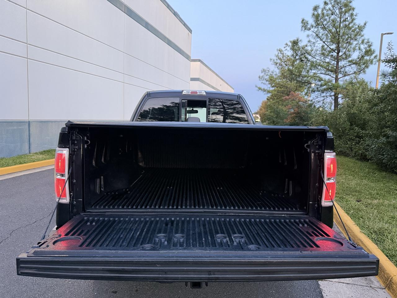 Ford F-150 4WD SuperCab 145" Lariat 2014