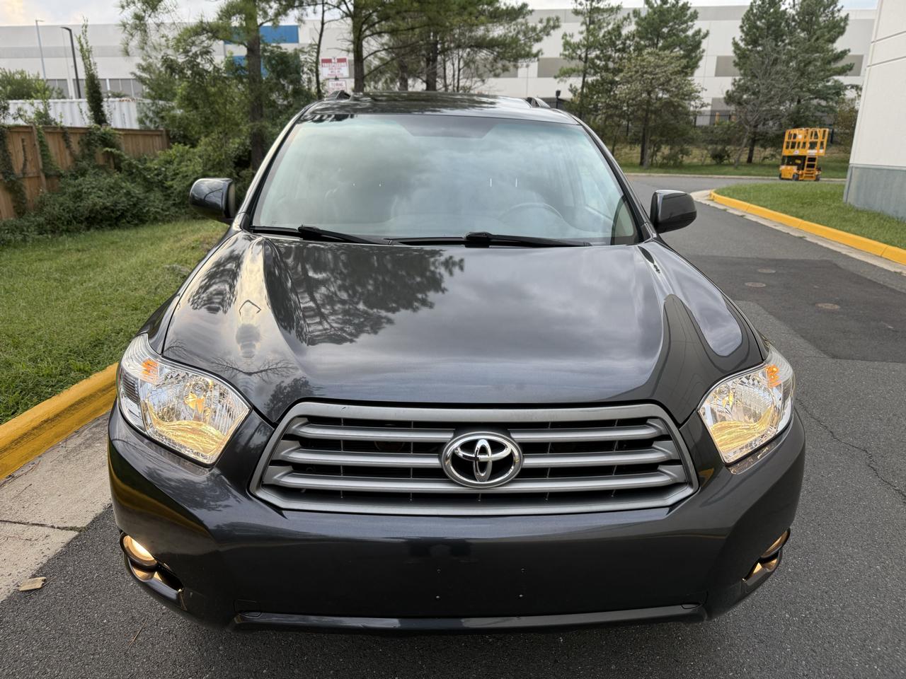 Toyota Highlander 4WD 4dr V6 SE (Natl) 2010