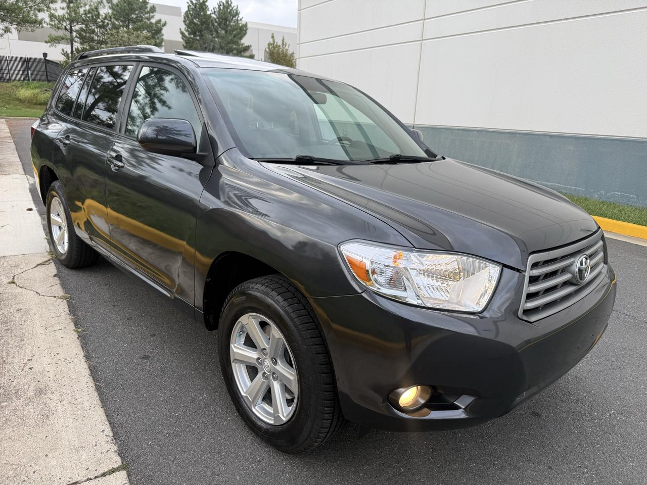 Toyota Highlander 4WD 4dr V6 SE (Natl) 2010