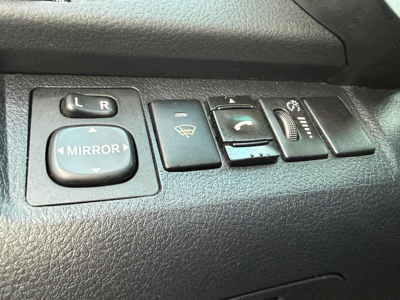 Toyota Highlander 4WD 4dr V6 SE (Natl) 2010