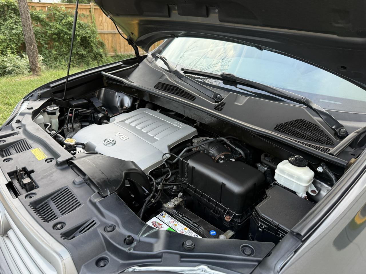 Toyota Highlander 4WD 4dr V6 SE (Natl) 2010
