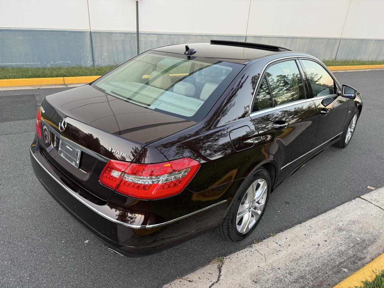 Mercedes-Benz E-Class 4dr Sdn E 350 Sport 4MATIC 2012