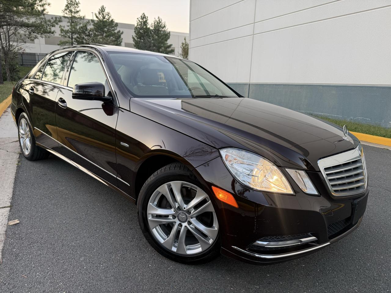 Mercedes-Benz E-Class 4dr Sdn E 350 Sport 4MATIC 2012