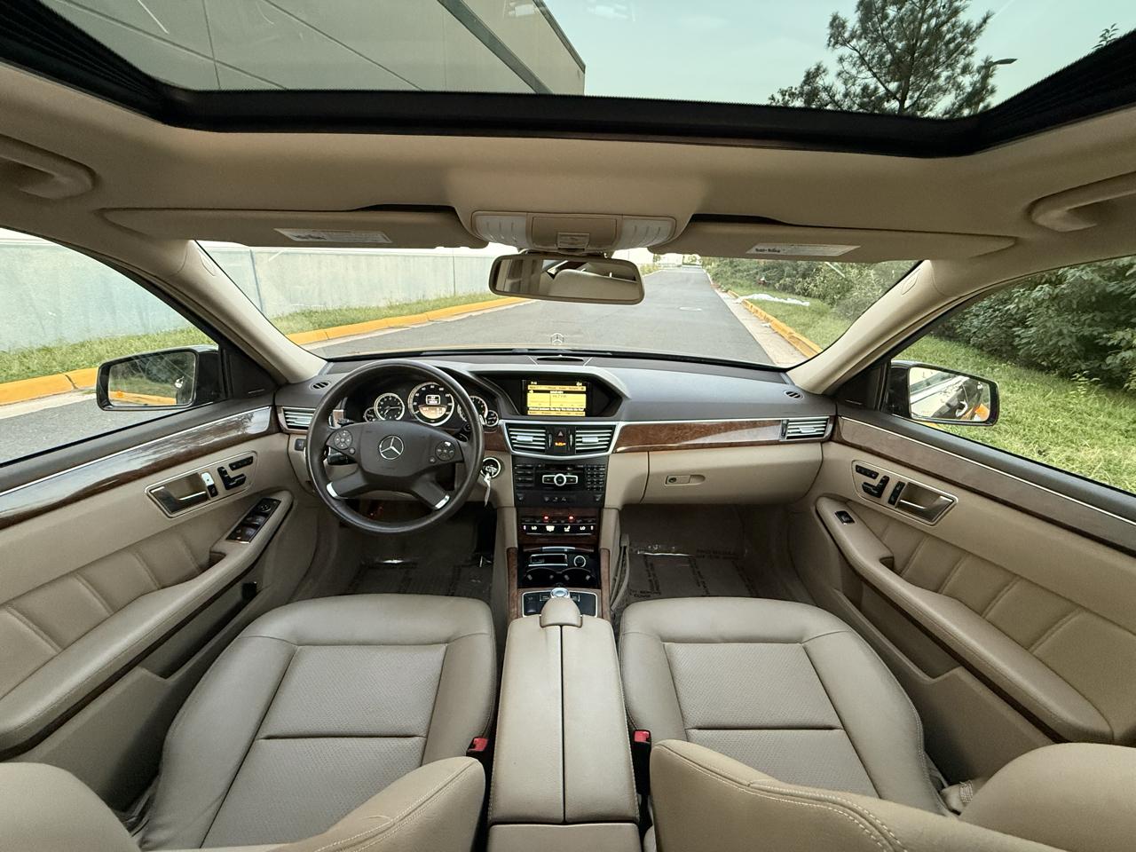 Mercedes-Benz E-Class 4dr Sdn E 350 Sport 4MATIC 2012