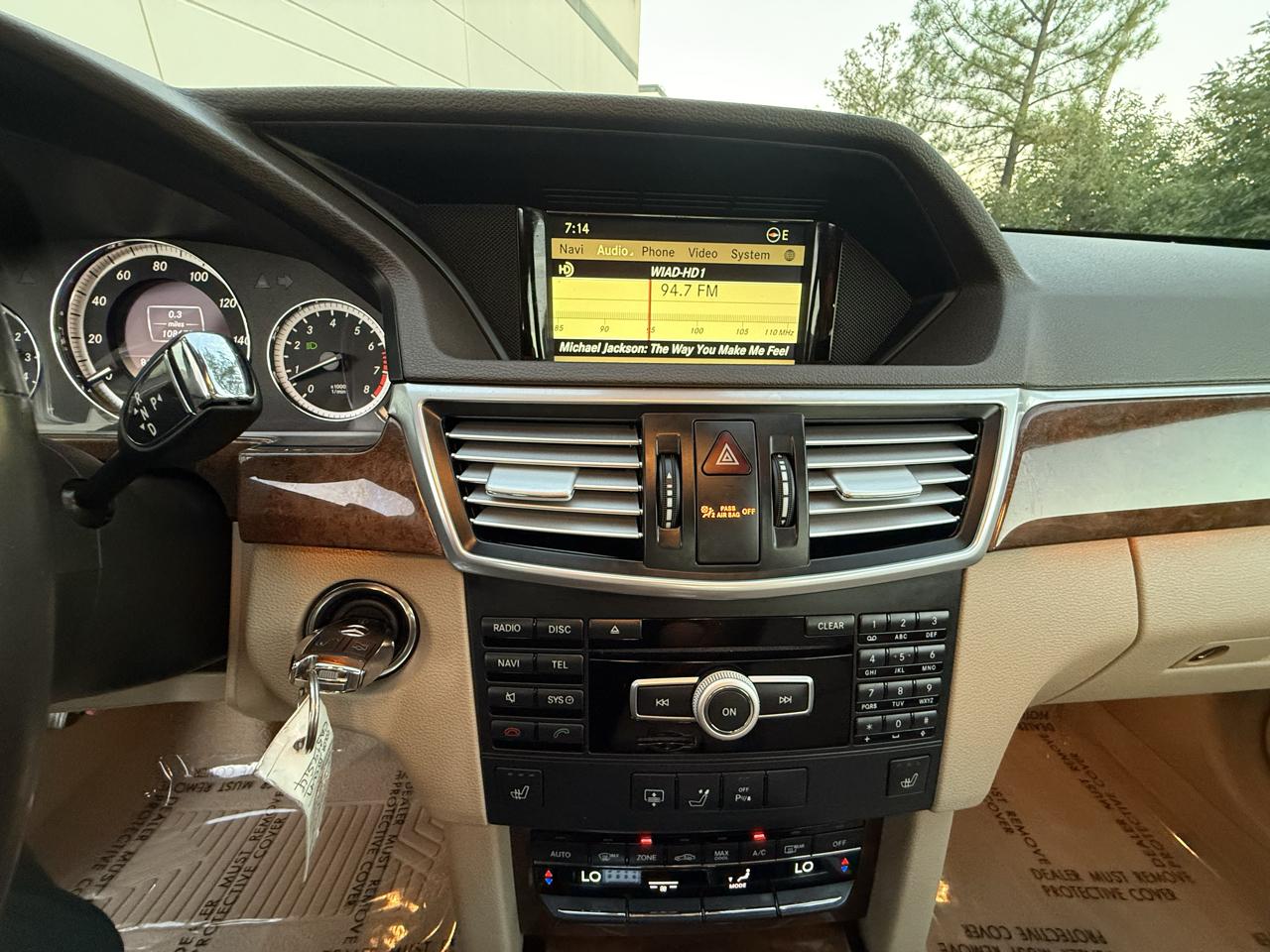 Mercedes-Benz E-Class 4dr Sdn E 350 Sport 4MATIC 2012