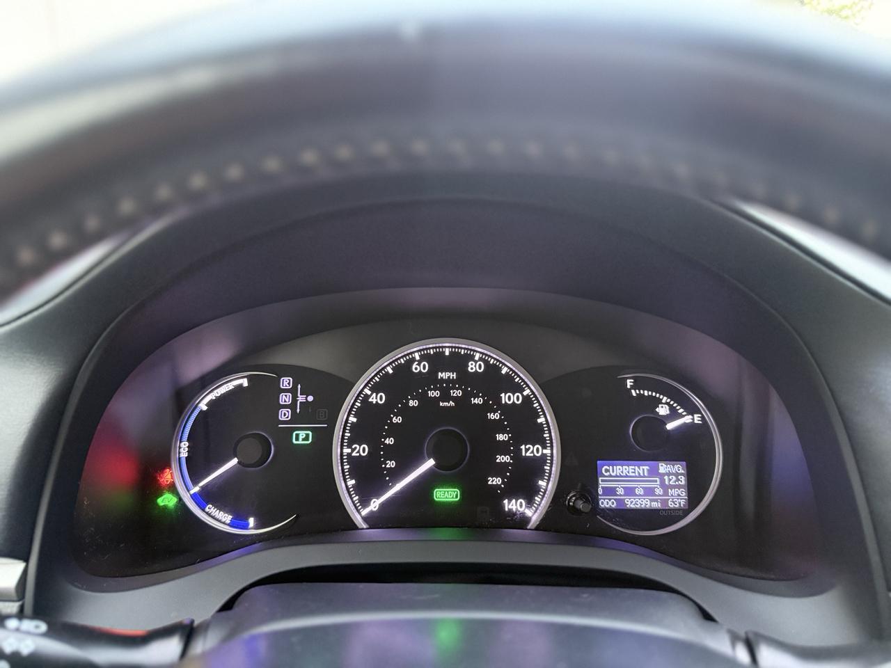 Lexus CT 200h FWD 4dr Hybrid 2011