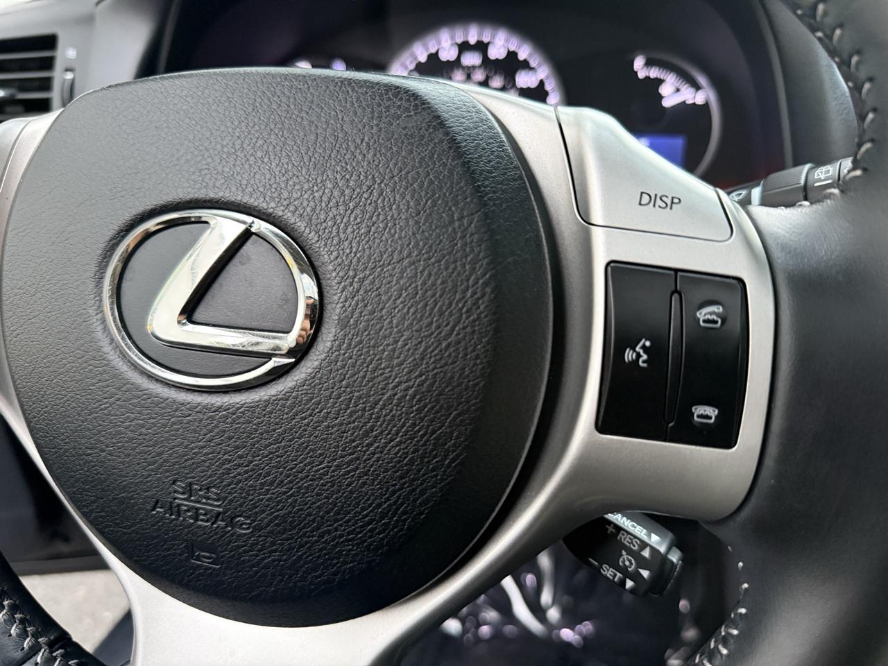 Lexus CT 200h FWD 4dr Hybrid 2011