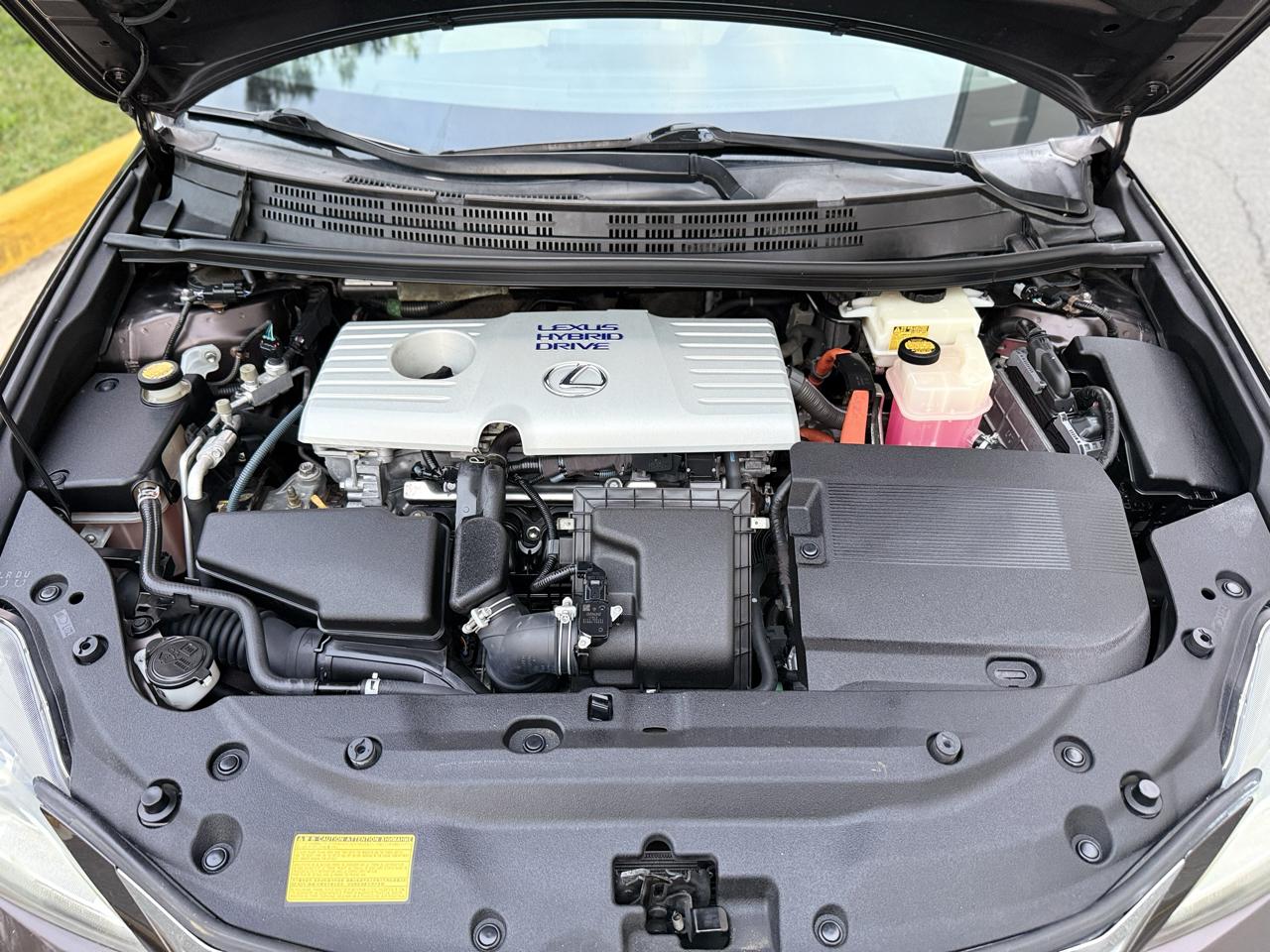 Lexus CT 200h FWD 4dr Hybrid 2011