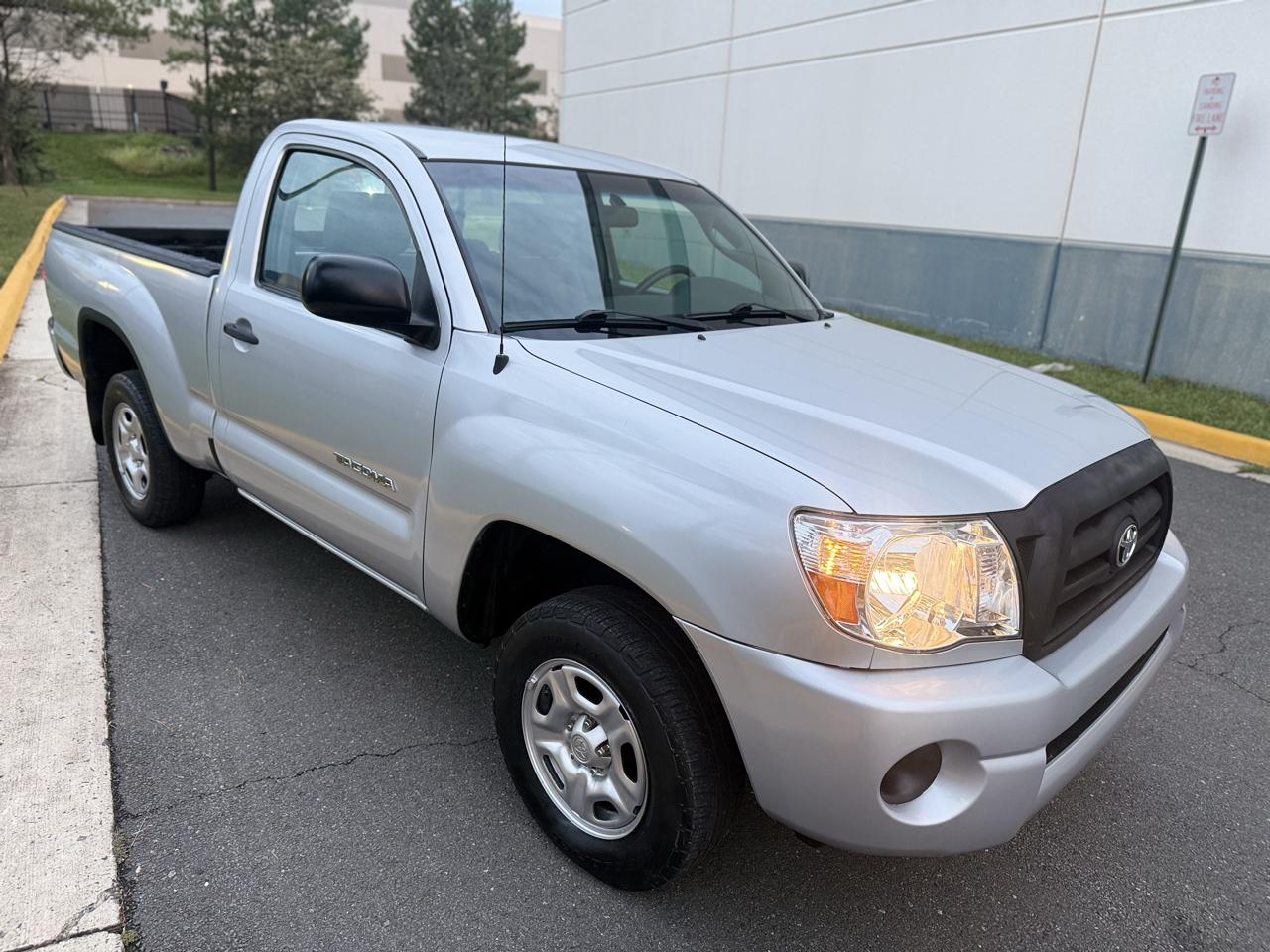 Toyota Tacoma 2WD Reg I4 MT (Natl) 2008