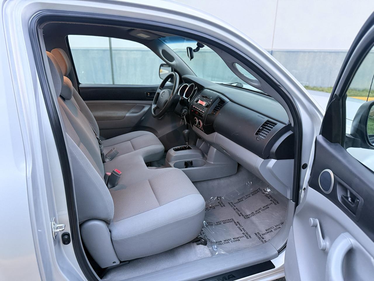 Toyota Tacoma 2WD Reg I4 MT (Natl) 2008
