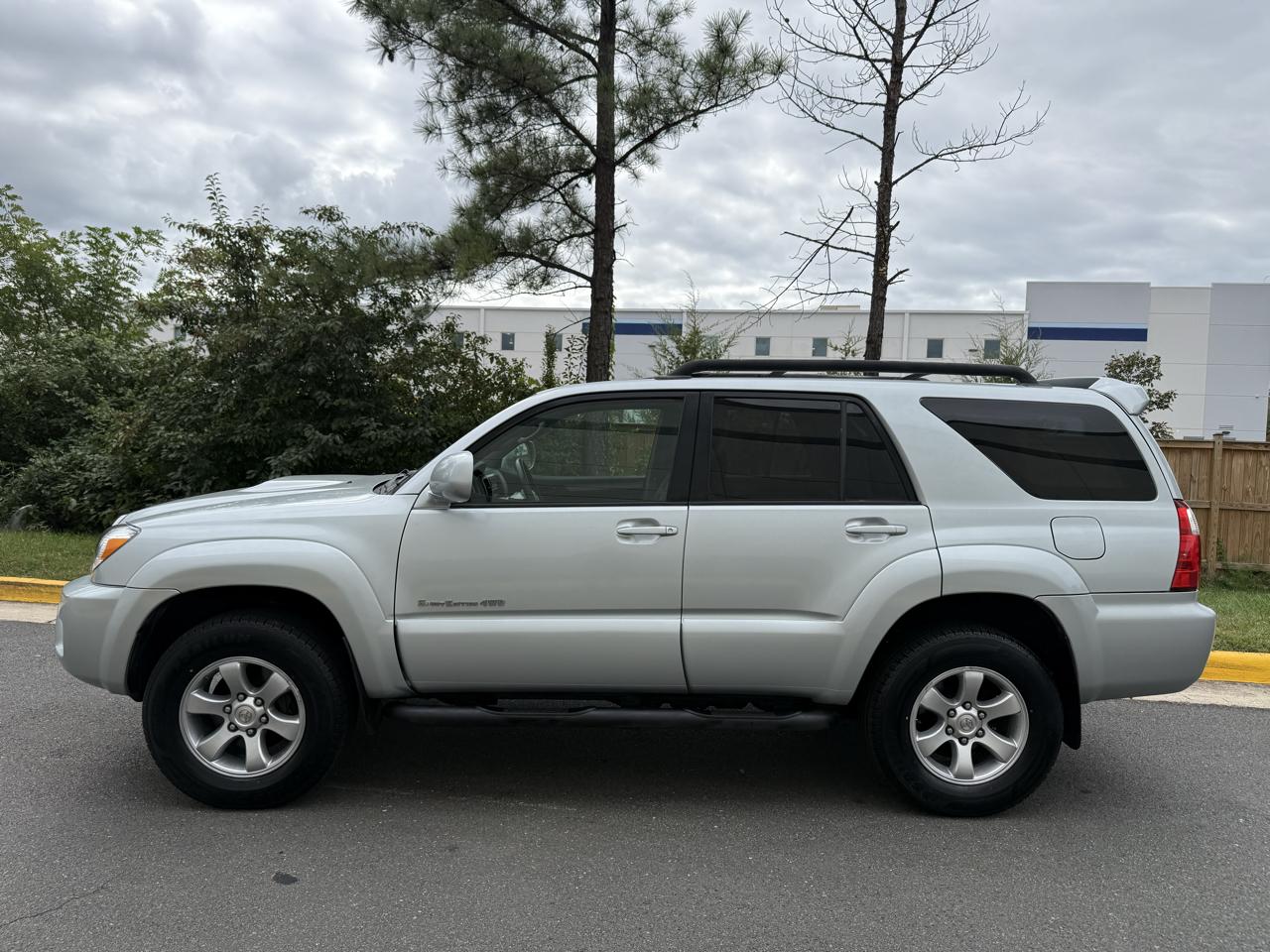 Toyota 4Runner 4WD 4dr V6 SR5 (Natl) 2007