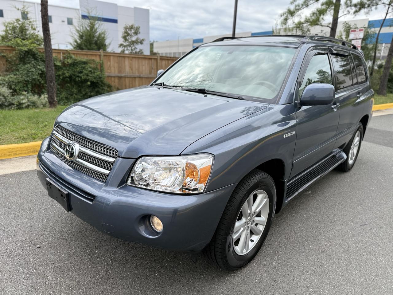 Toyota Highlander Hybrid 4dr 4WD (Natl) 2006