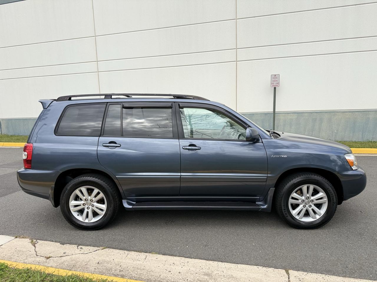 Toyota Highlander Hybrid 4dr 4WD (Natl) 2006