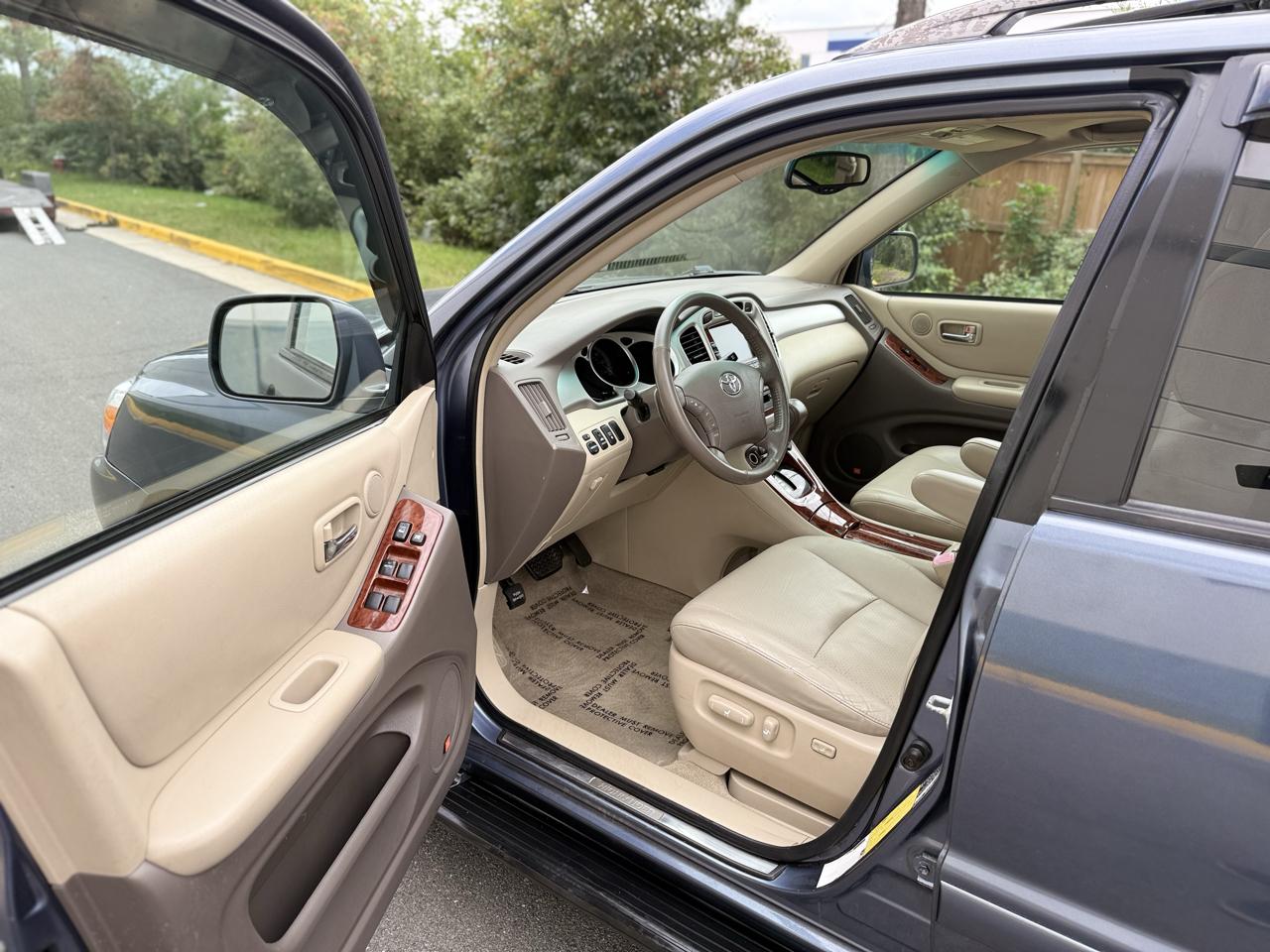 Toyota Highlander Hybrid 4dr 4WD (Natl) 2006