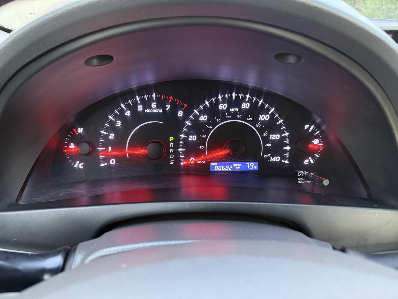 Toyota Camry 4dr Sdn I4 Man LE (Natl) 2011